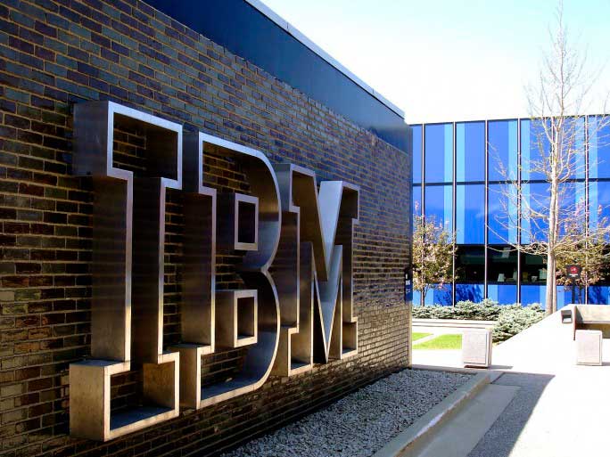IBM es líder en solicitudes de patentes de blockchain en los EE. UU.