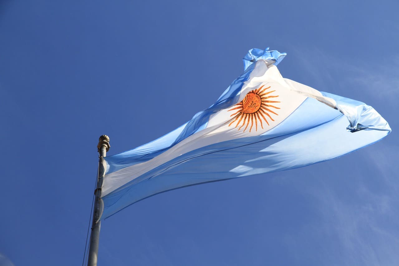 La aplicación de pago con Bitcoin Strike amplía sus operaciones a Argentina