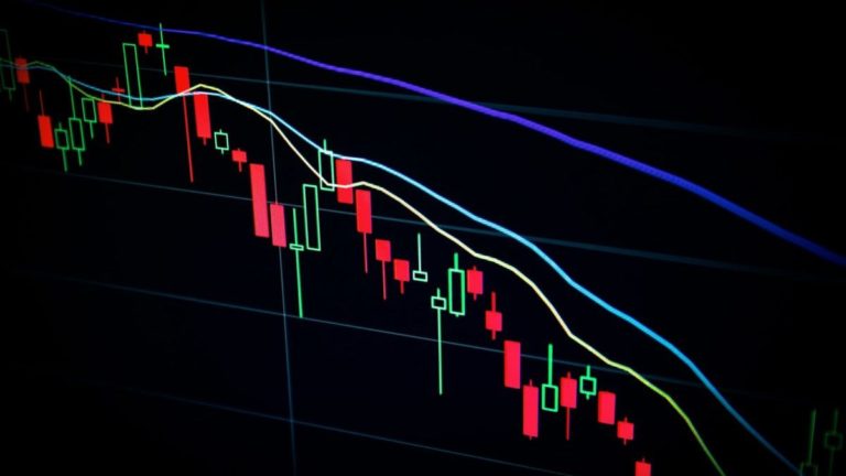 Bitcoin Cae por Debajo de 27k, el Mercado de Criptomonedas Entra en Pánico
