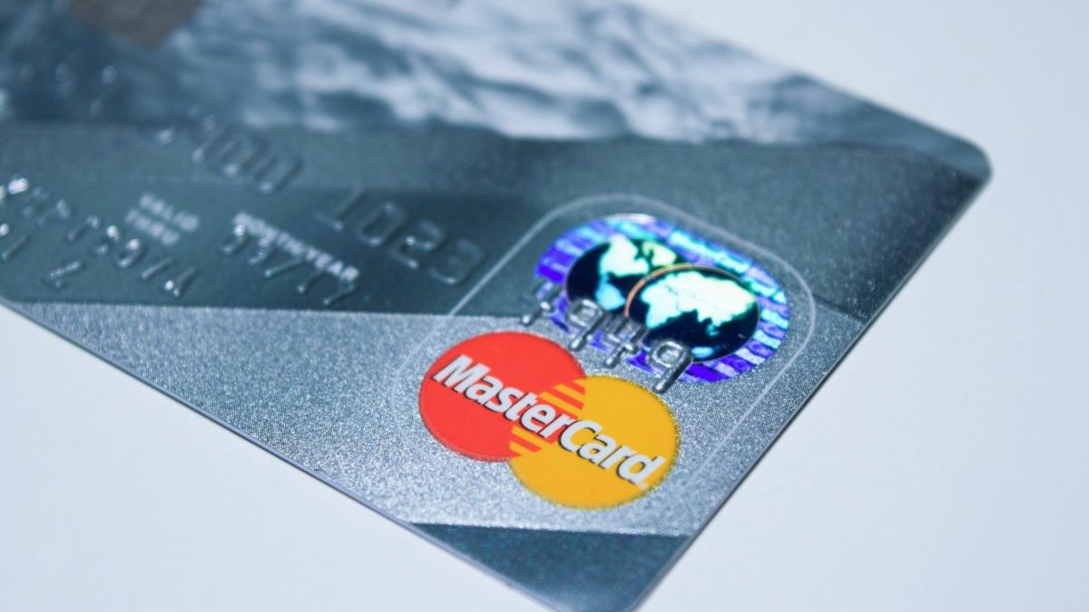 Mastercard Propone Compras de NFT "Fáciles y Seguras"