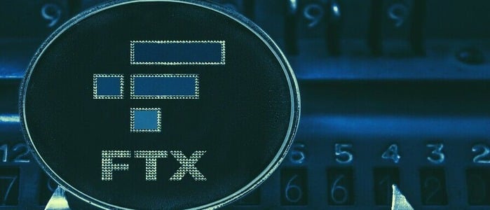 FTX enjoyed the heights of success at its peak. It had millions of customers around the globe using the exchange for countless transactions. Things took a turn for the worst a few days ago as FTX landed itself in hot waters. As fears of insolvency were on the rise, the crypto market went through great shockwaves that managed to topple multiple major crypto players. It even disrupted multiple stablecoins including Tether. Previously, it was reported that Binance’s CEO, Changpeng Zhao, showed an interest in acquiring the rival firm. However, he pulled out of the acquisition plan. As of now, FTX’s CEO, Sam Bankman-Fried, is keen on seeking the aid of multiple investors and rival companies in an effort to save the crypto exchange firm. The total amount he plans to raise is approximately $9.4 billion. On the other hand, Bankman-Fried was also reported to have negotiated with Justin Sun, who is the founder of Tron, OKX, and the stablecoin issuing firm, Tether. Tether CTO Shuts Down Rumors The authenticity of the rumors of negotiations was previously a matter of conjecture. Many actually believed that Tether would lend a helping hand in an effort to save FTX from an abrupt collapse. Chief Technology Officer of Tether, Paolo Ardoino, took it to Twitter and made Tether’s stance pretty clear. Ardoino made it clear that Tether has no intention of investing in FTX or its sister company Alameda Research. Apart from investing in the specified firms, Tether does not plan on lending them money either. As a result of his tweet, FTX has lost a ray of hope when it comes to saving itself from complete collapse. In addition, Tether has even taken the initiative of freezing a whopping $46 million worth of FTX’s USDT. The decision was set into motion the day after SEC’s involvement in investigating the crypto exchange regarding its liquidity crisis. Tether stated that it freezes privately held wallets under a single condition- if and only if a verified law enforcement agency requests it to do so. Currently, FTX is only managing a limited number of withdrawals as a direct result of its deal with Tron. This allows the firm to swap its assets on a 1:1 ratio with external wallets.